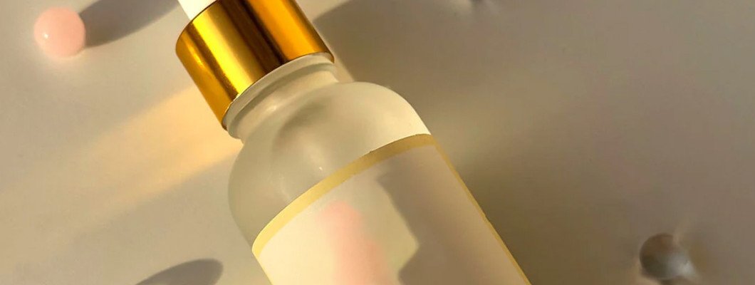 BRIGHTENING SERUM: Unlock Your Skin's Natural Radiance