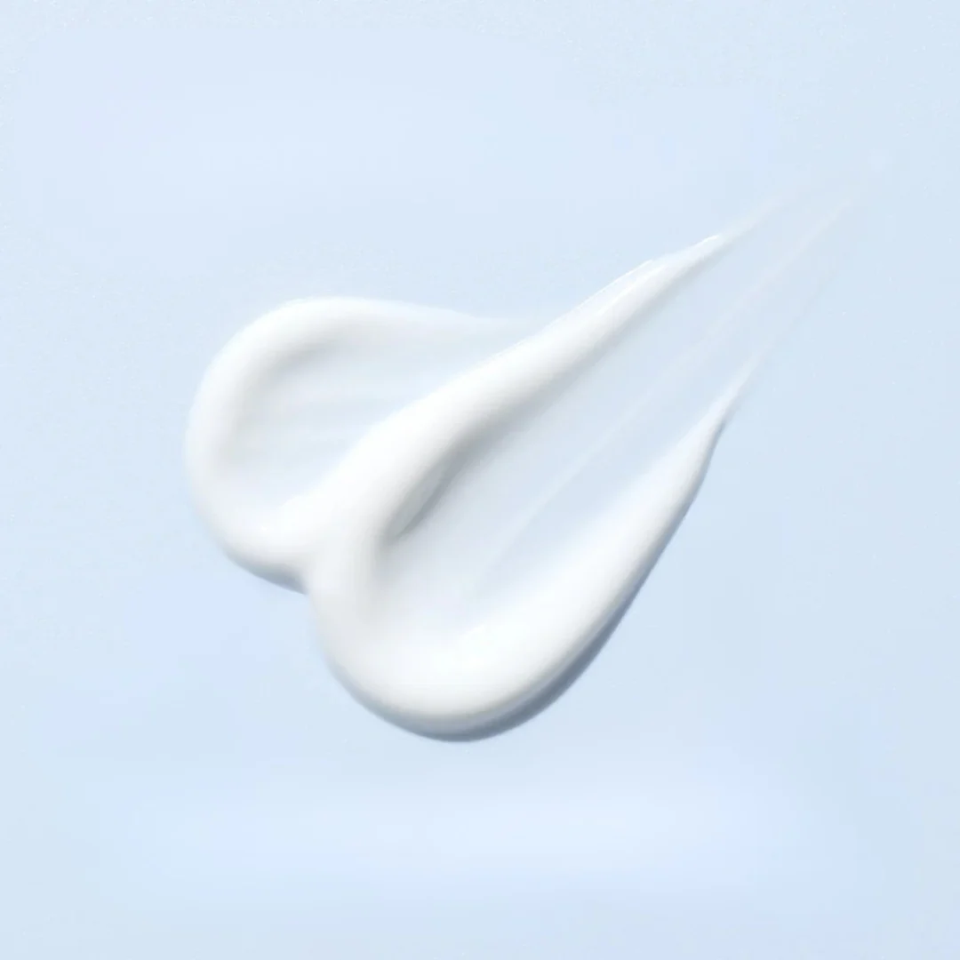 Aqua Glowing Sunscreen 45ML